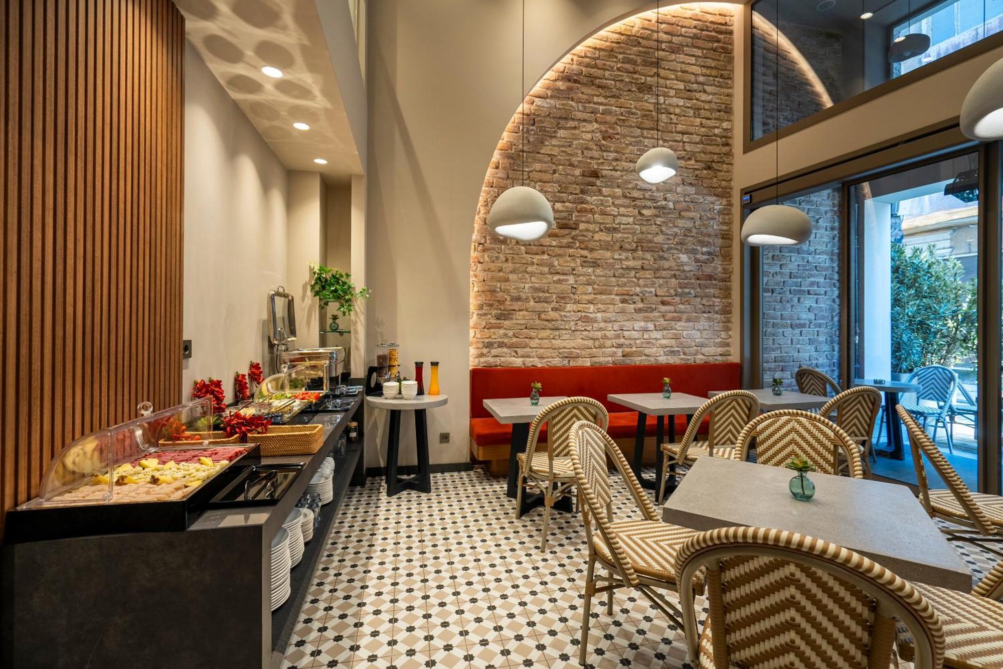 Erk Hotel イスタンブール エクステリア 写真